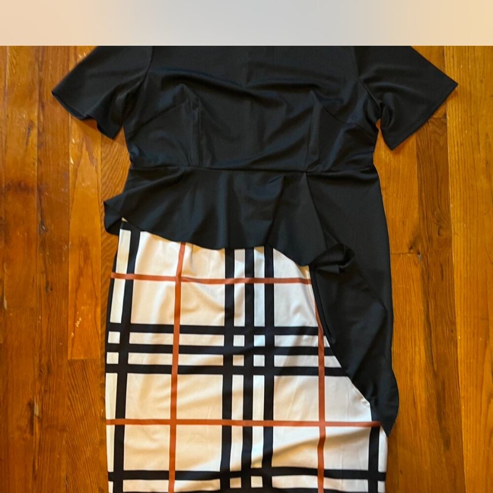 BLACK PLAID DESIGNER INSPIRED DRESS SIZE 16